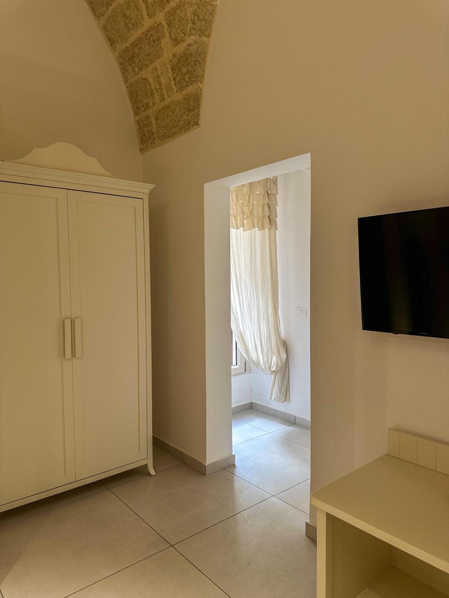 Palazzo Alma Luxury Rooms Casarano Eksteriør billede