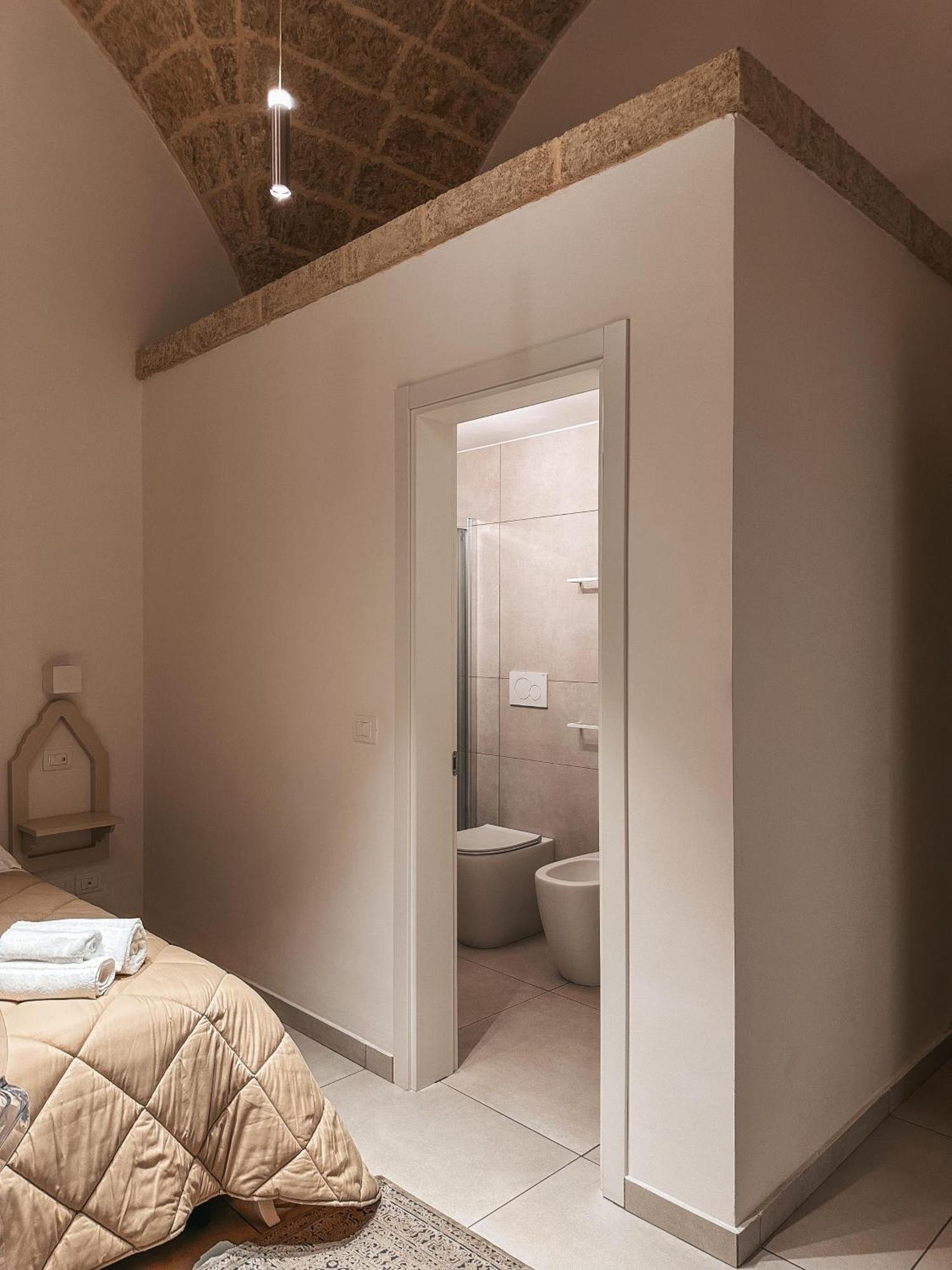 Palazzo Alma Luxury Rooms Casarano Eksteriør billede