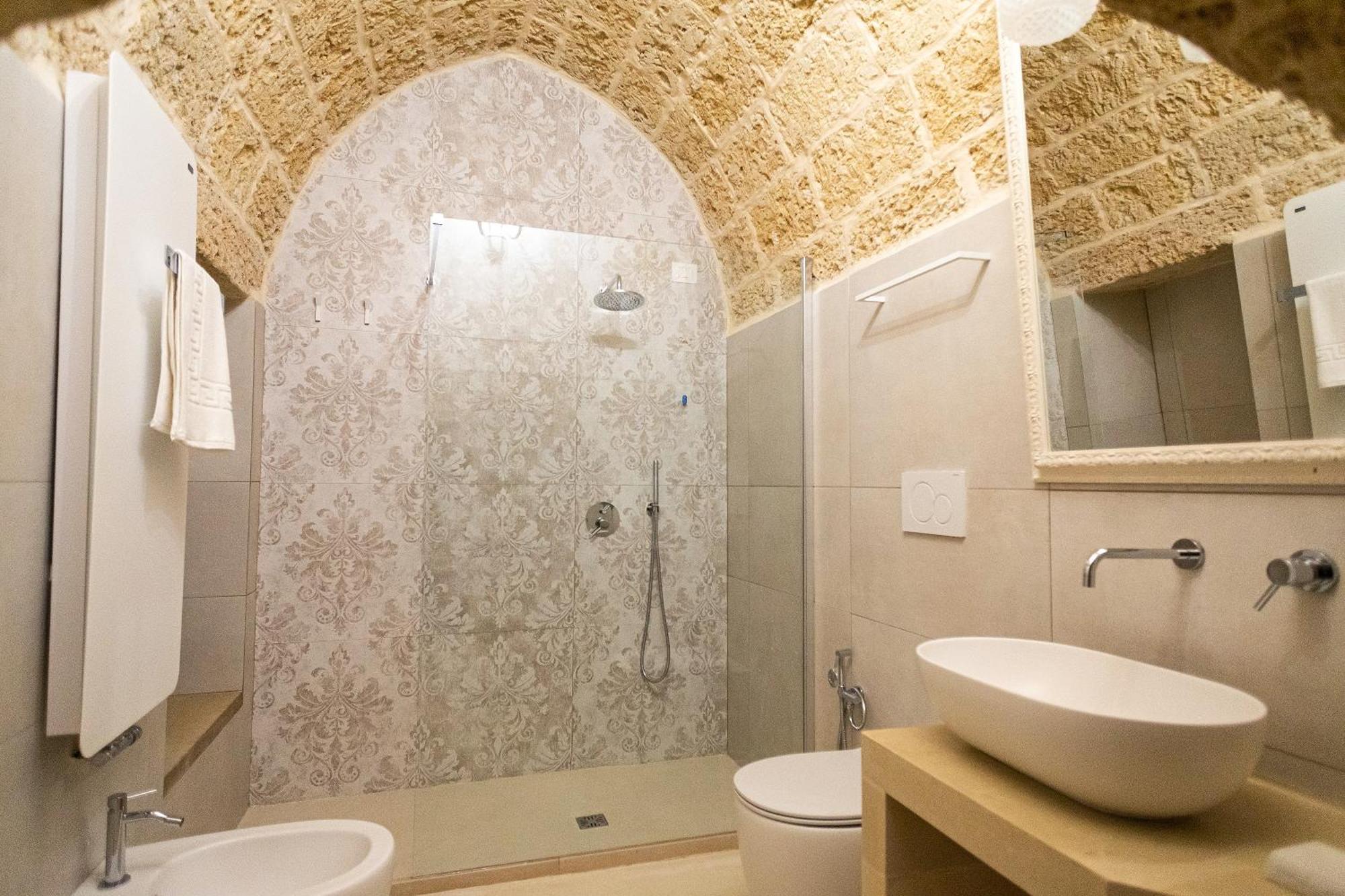 Palazzo Alma Luxury Rooms Casarano Eksteriør billede